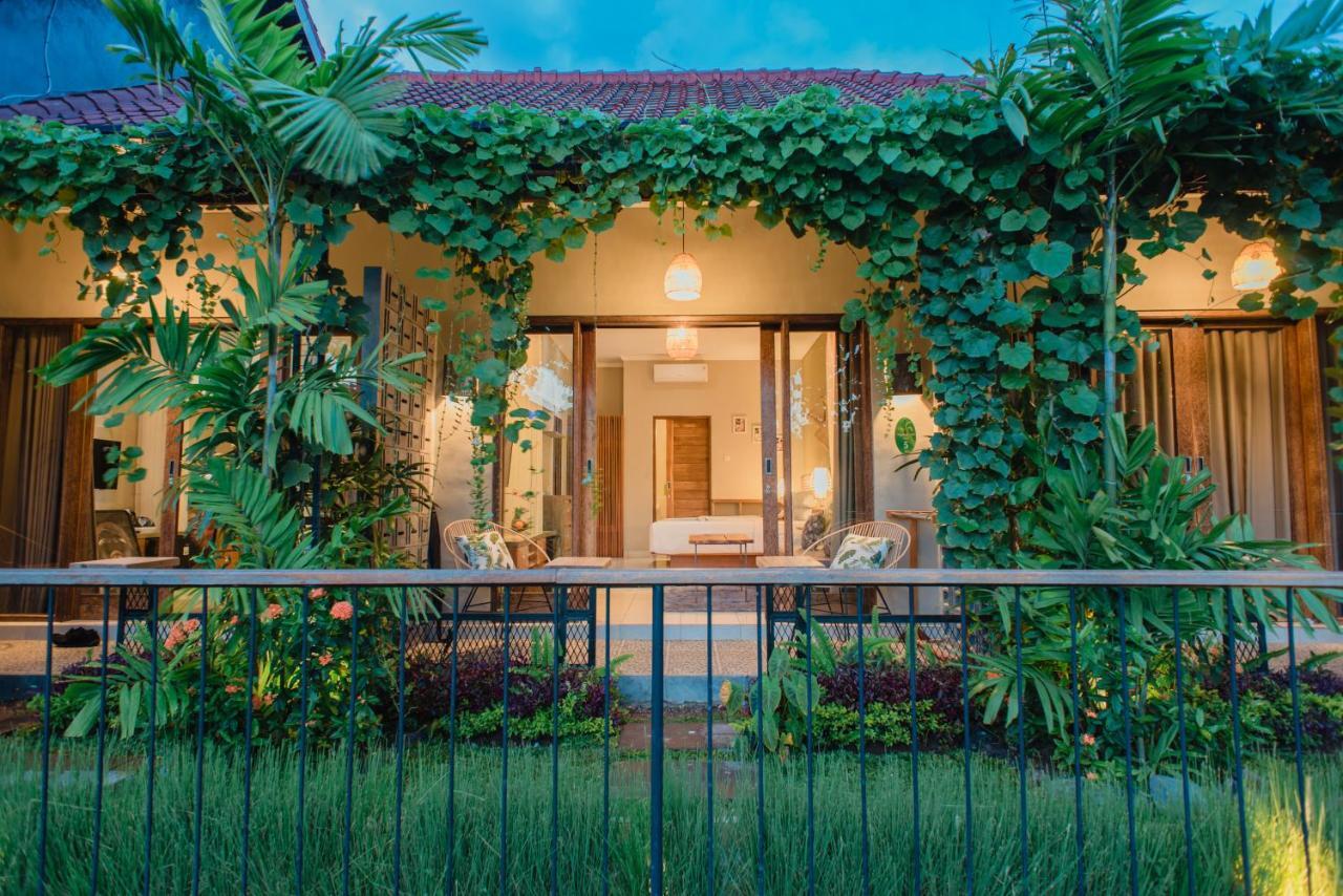 Pangkung Sari Bed And Breakfast Canggu Exterior foto